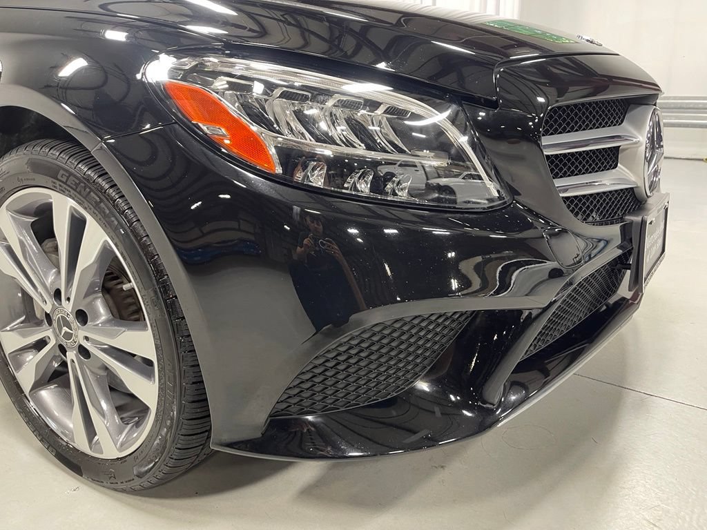 Used 2019 Mercedes-Benz C 300 4MATIC Sedan image 11