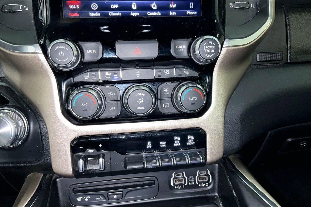 Used 2019 RAM 1500 Laramie AWD/4WD image 31