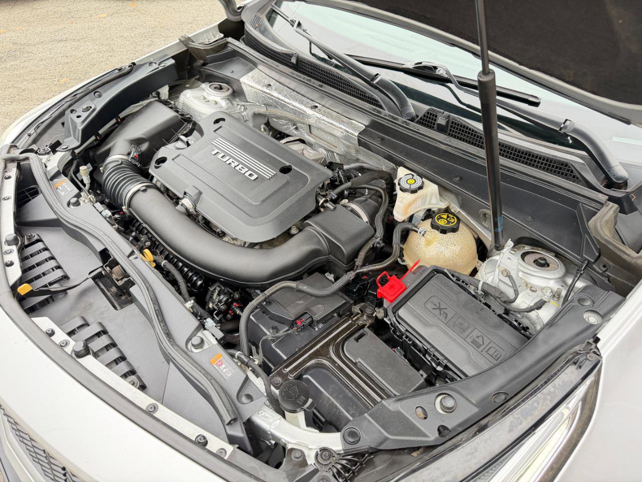 Used 2019 Cadillac XT4 Sport w/ Cold Weather Package image 80