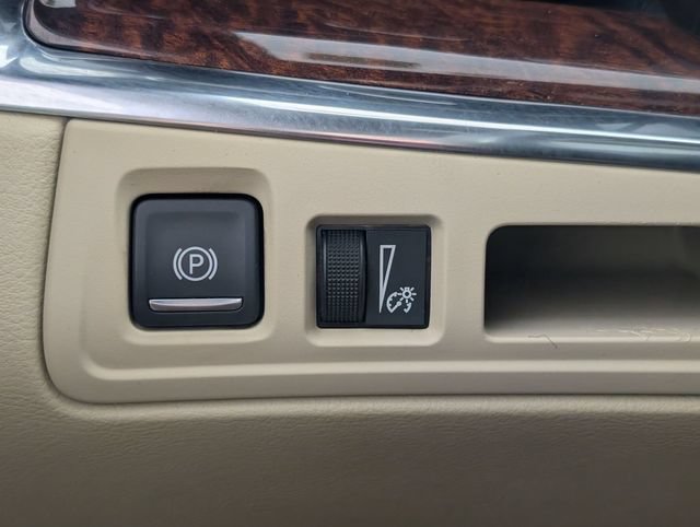 Used 2019 Cadillac XT5 Luxury FWD image 18