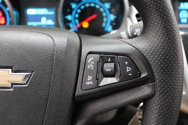 Used 2014 Chevrolet Cruze LS FWD image 19
