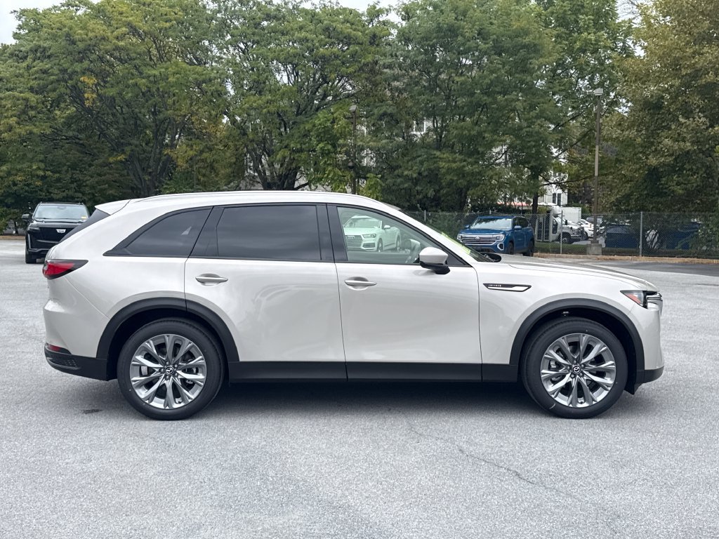 New 2026 MAZDA CX-90 3.3 Turbo w/ Preferred Package AWD/4WD image 4