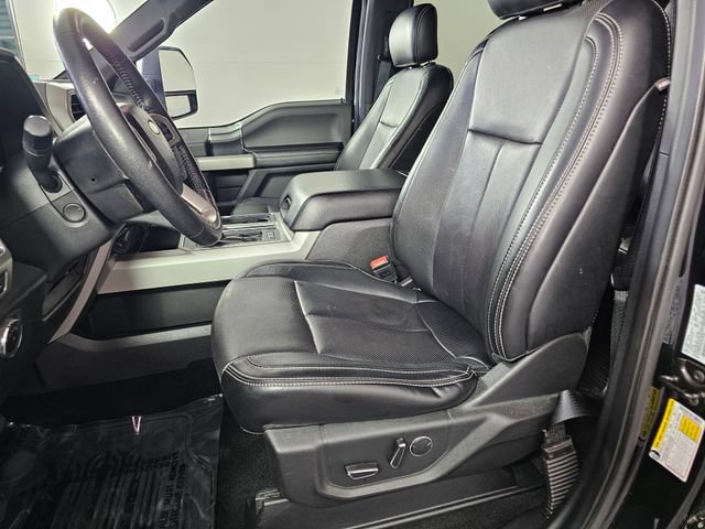 Used 2018 Ford F150 Lariat w/ Equipment Group 502A Luxury AWD/4WD image 16