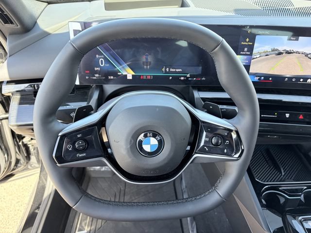 Used 2026 BMW 530i w/ Premium Package RWD image 20
