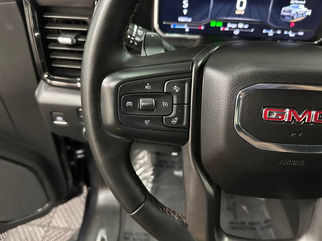 Used 2024 GMC Sierra 1500 AT4 w/ Technology Package AWD/4WD image 15