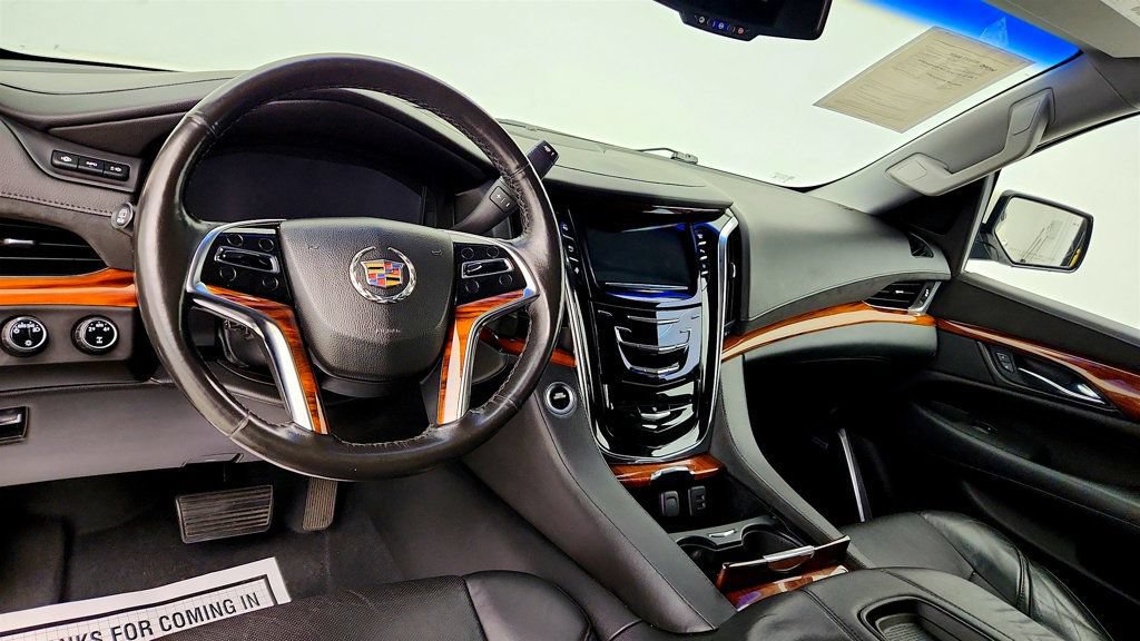Used 2015 Cadillac Escalade ESV Premium AWD/4WD image 13