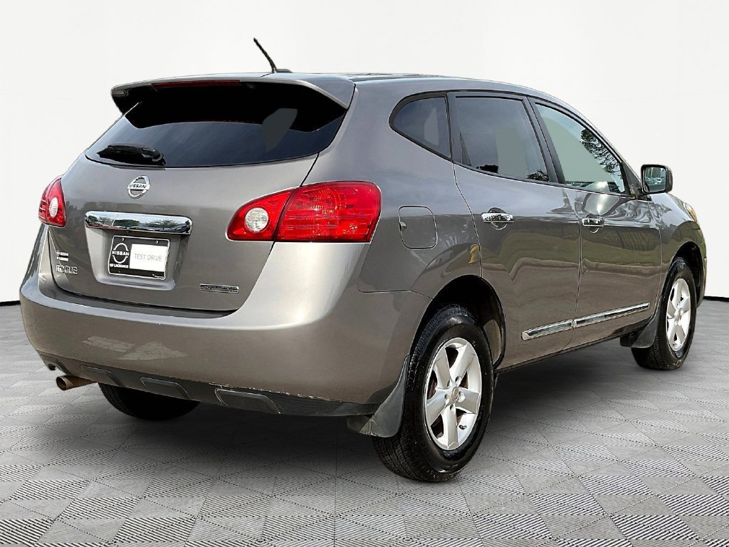 Used 2013 Nissan Rogue S w/ Special Edition Pkg FWD image 6