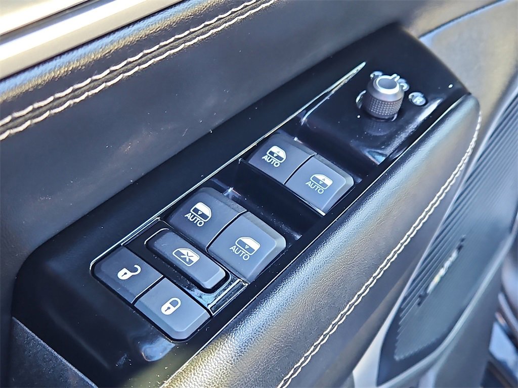 Used 2022 Jeep Wagoneer Series II w/ Premium Group I image 32