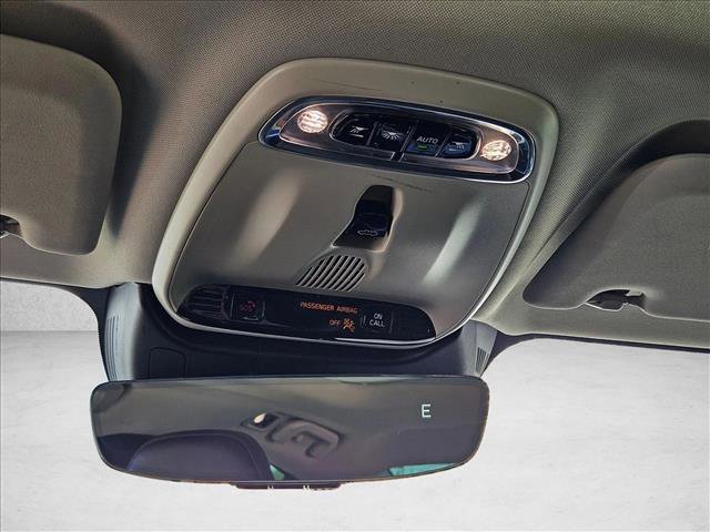 Used 2019 Volvo S60 T5 Momentum w/ Premium Package FWD image 19