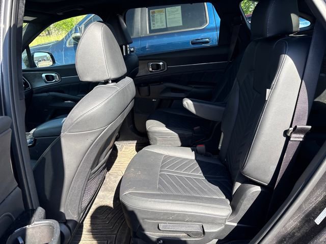Used 2025 Kia Sorento SX Prestige AWD/4WD image 9