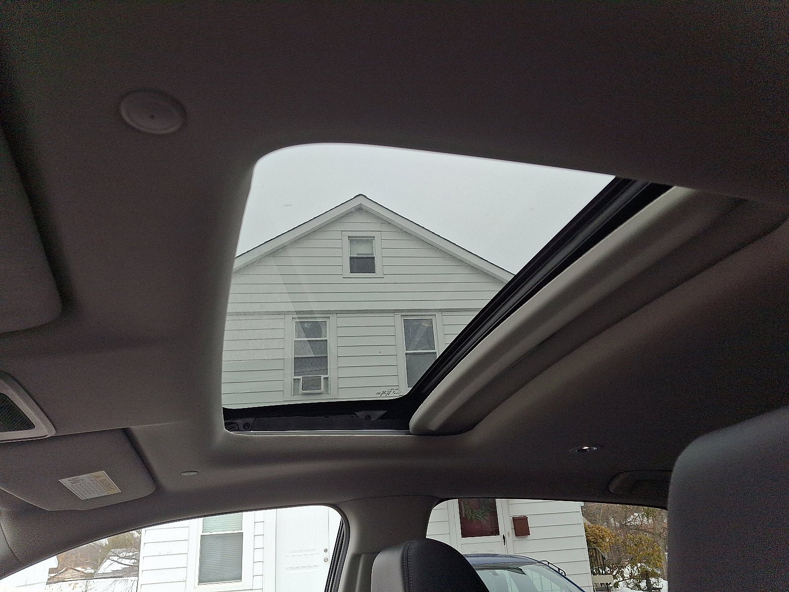 Certified 2024 Honda HR-V EX-L image 17