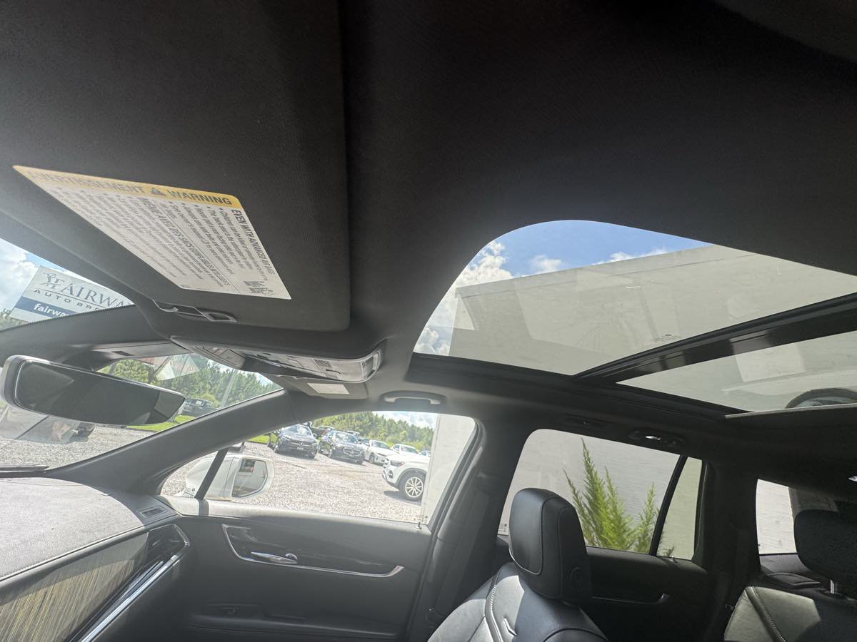 Used 2020 Cadillac XT6 Premium Luxury FWD image 21