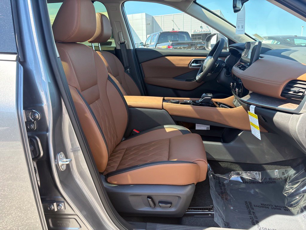 New 2026 Nissan Rogue Platinum AWD/4WD image 20
