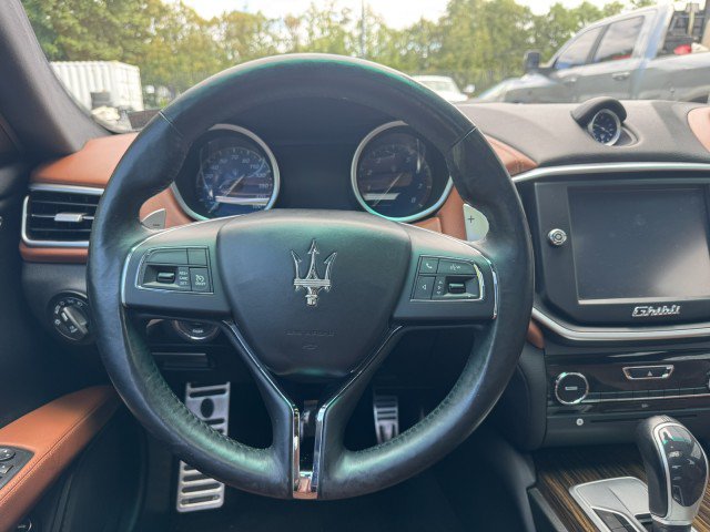 Used 2015 Maserati Ghibli S Q4 AWD/4WD image 28