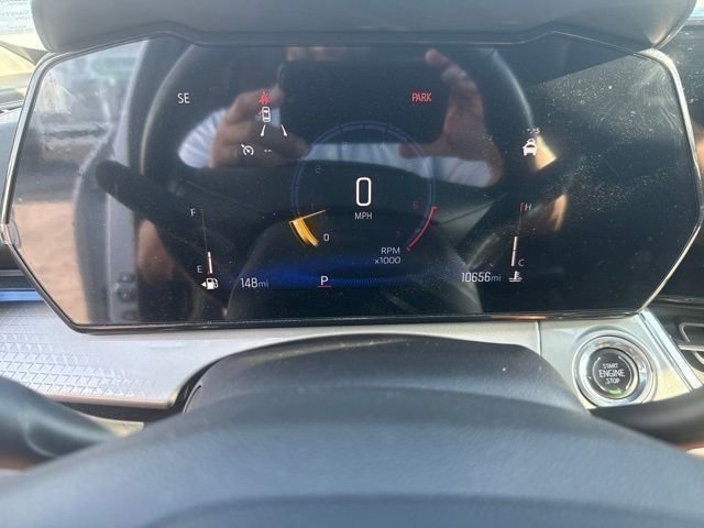 Used 2025 Chevrolet Trax LT w/ Driver Confidence Package FWD image 42