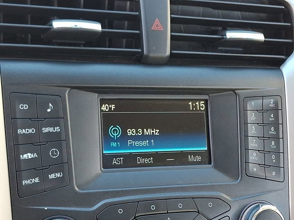 Used 2014 Ford Fusion SE w/ Equipment Group 202A image 17