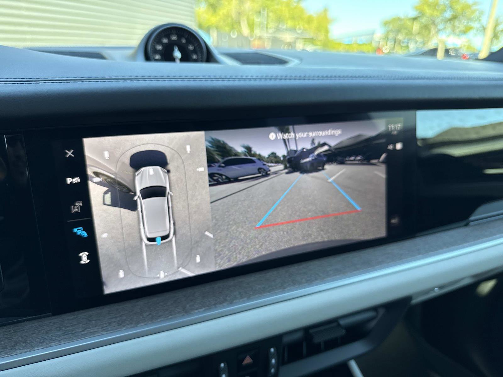 Certified 2025 Porsche Cayenne S image 26