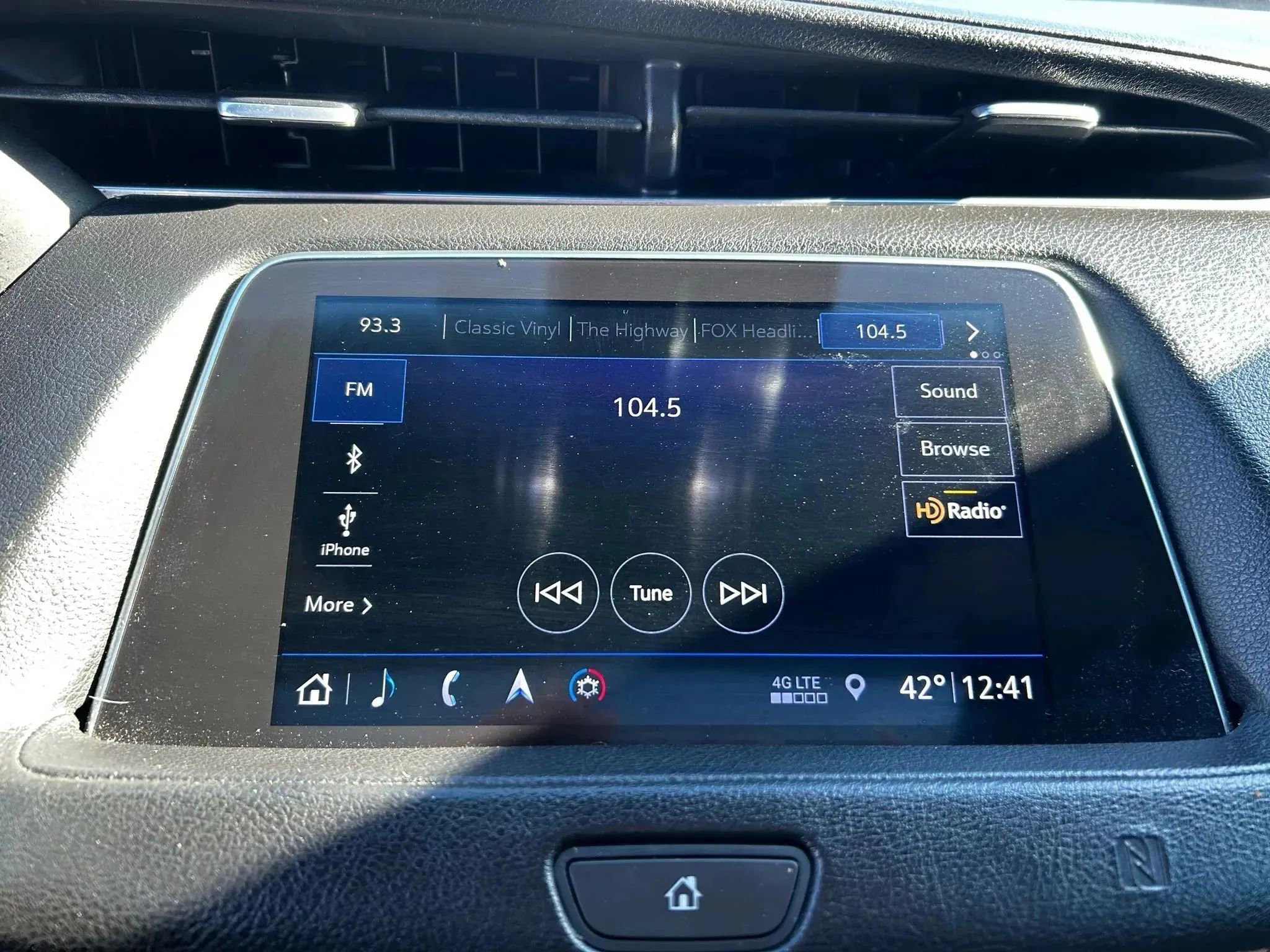 Used 2019 Cadillac XT4 Sport AWD/4WD image 18