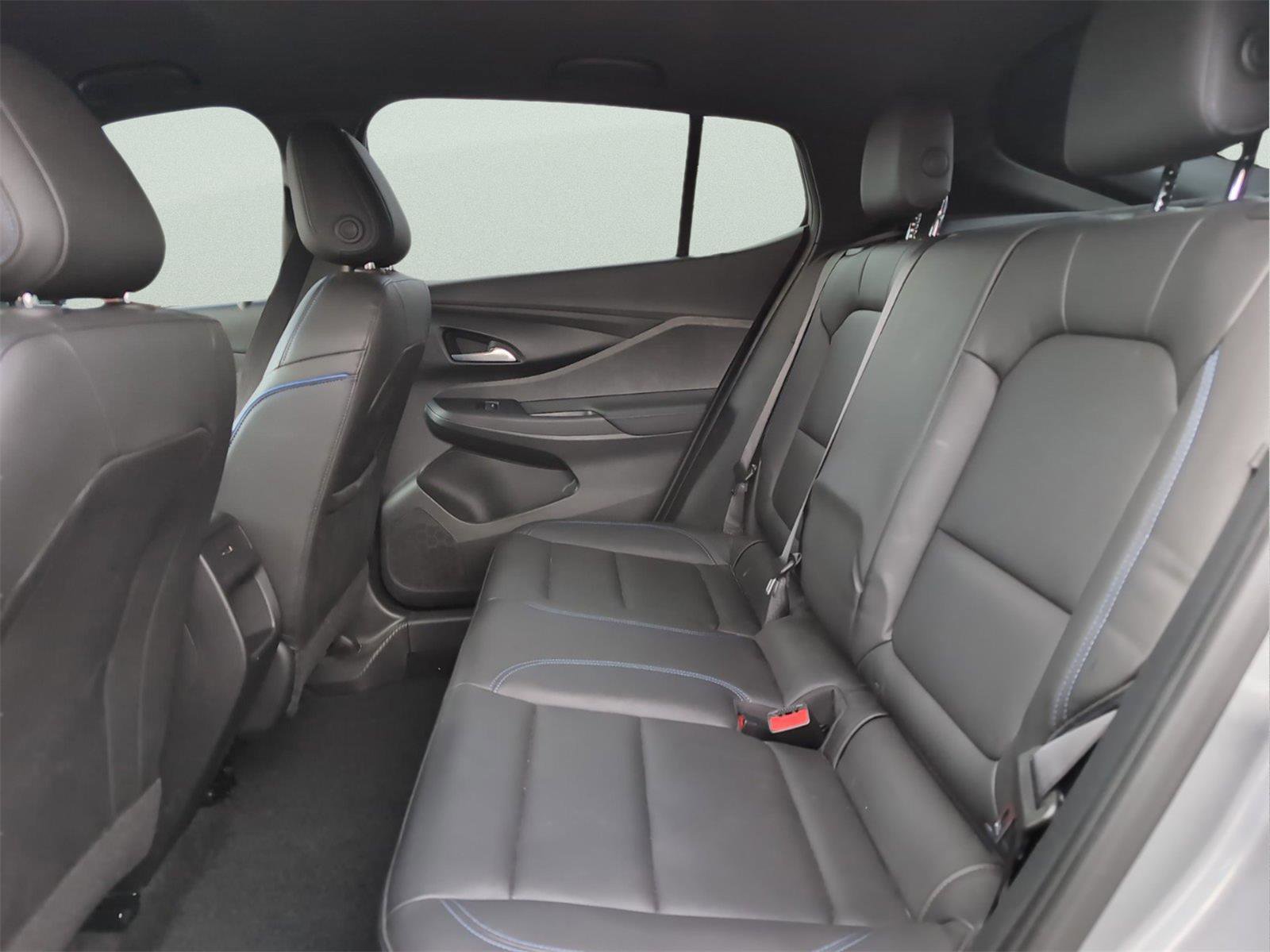 Used 2024 Buick Envista Sport Touring w/ Convenience I Package image 21