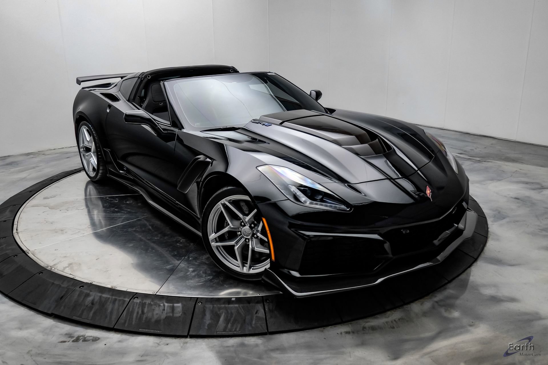 Used 2019 Chevrolet Corvette ZR1 RWD image 29