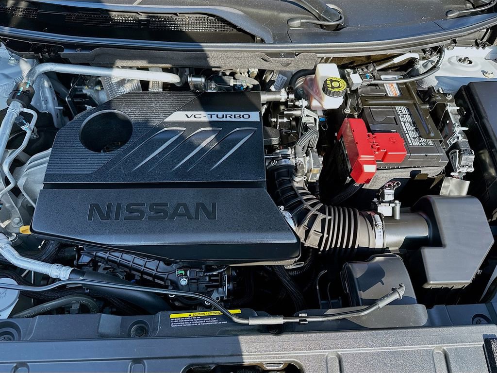 Used 2023 Nissan Rogue SL AWD/4WD image 39