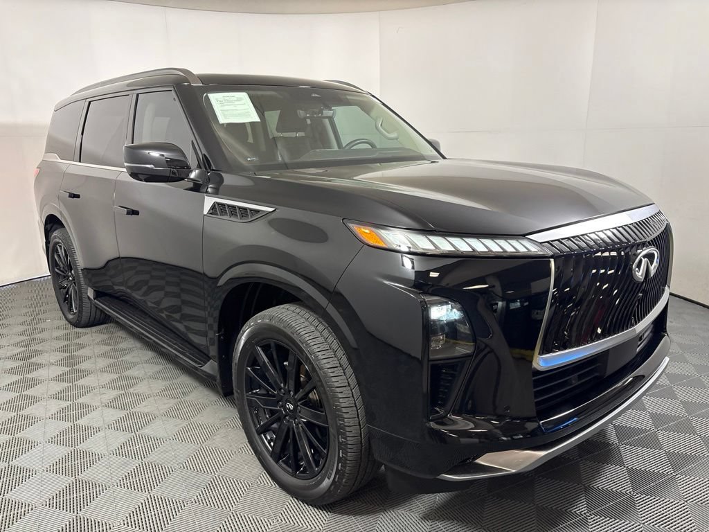Used 2025 INFINITI QX80 Pure AWD/4WD image 4