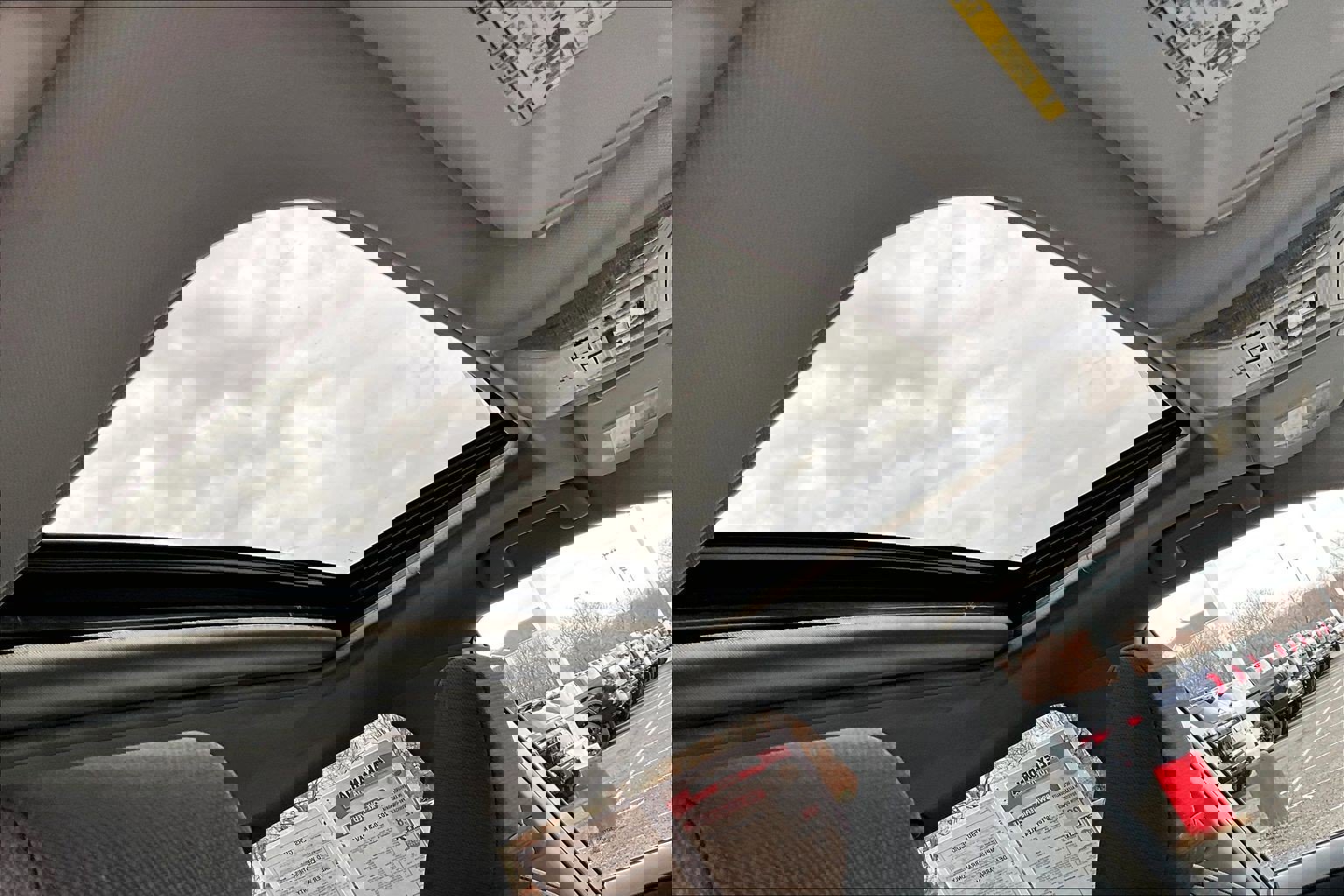 Used 2020 Toyota RAV4 XLE w/ Convenience Package image 21