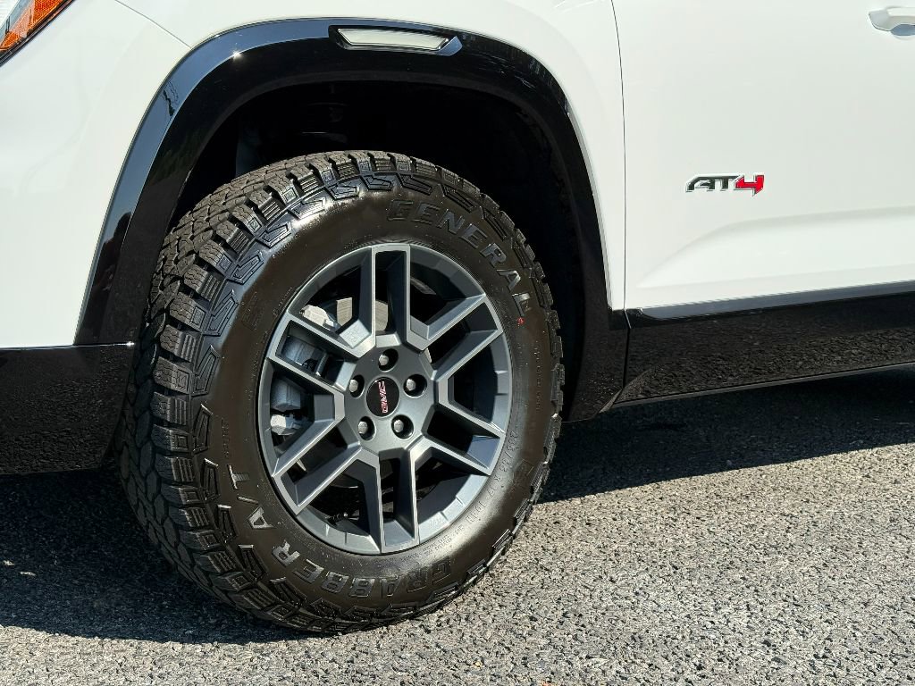 New 2026 GMC Terrain AT4 image 15