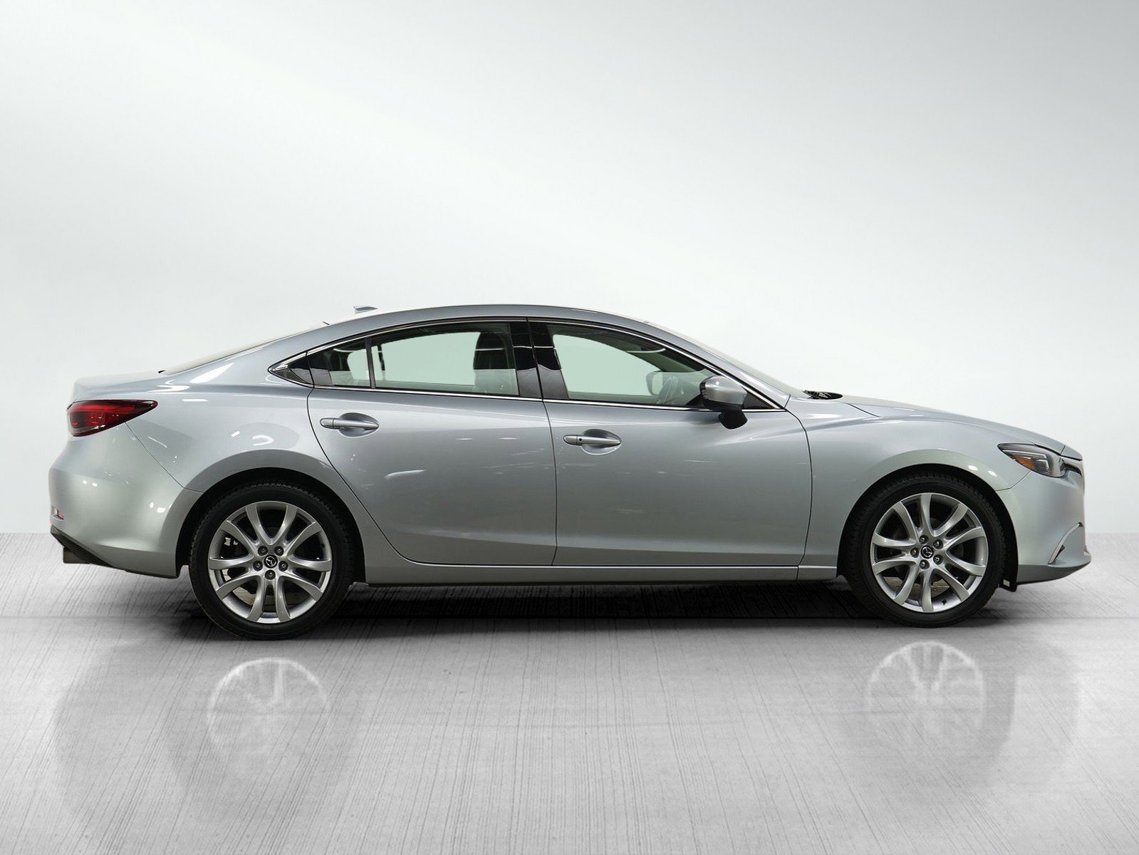Used 2016 MAZDA MAZDA6 Touring w/ Touring Technology Package FWD image 6