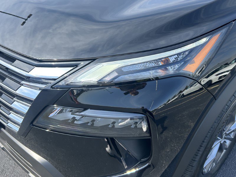 New 2026 Nissan Rogue SV image 13