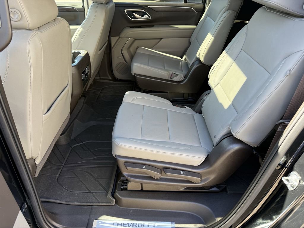 Used 2022 Chevrolet Suburban Z71 w/ Z71 Off-Road Package image 11