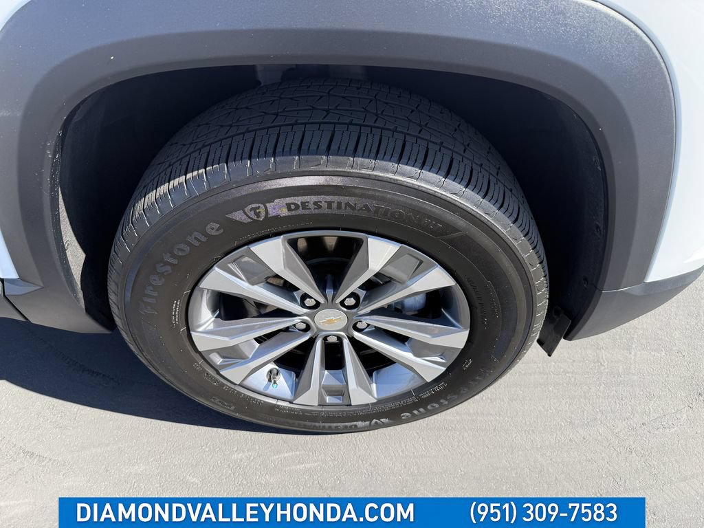 Used 2026 Chevrolet Equinox LT w/ Convenience Package II FWD image 29
