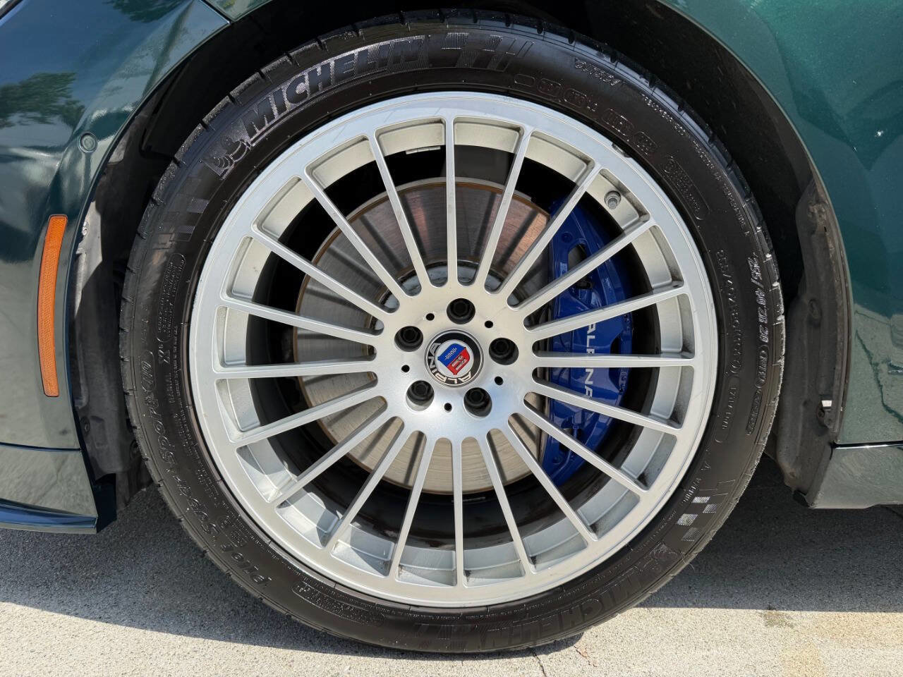 Used 2020 BMW ALPINA B7 xDrive image 24