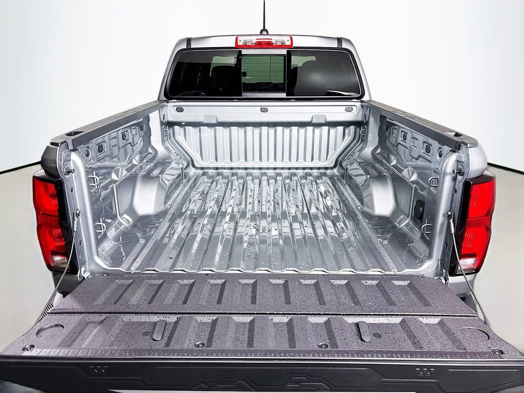 Used 2026 Chevrolet Colorado Z71 w/ Technology Package image 30