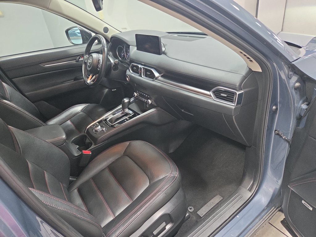 Used 2024 MAZDA CX-5 Carbon Edition AWD/4WD image 18