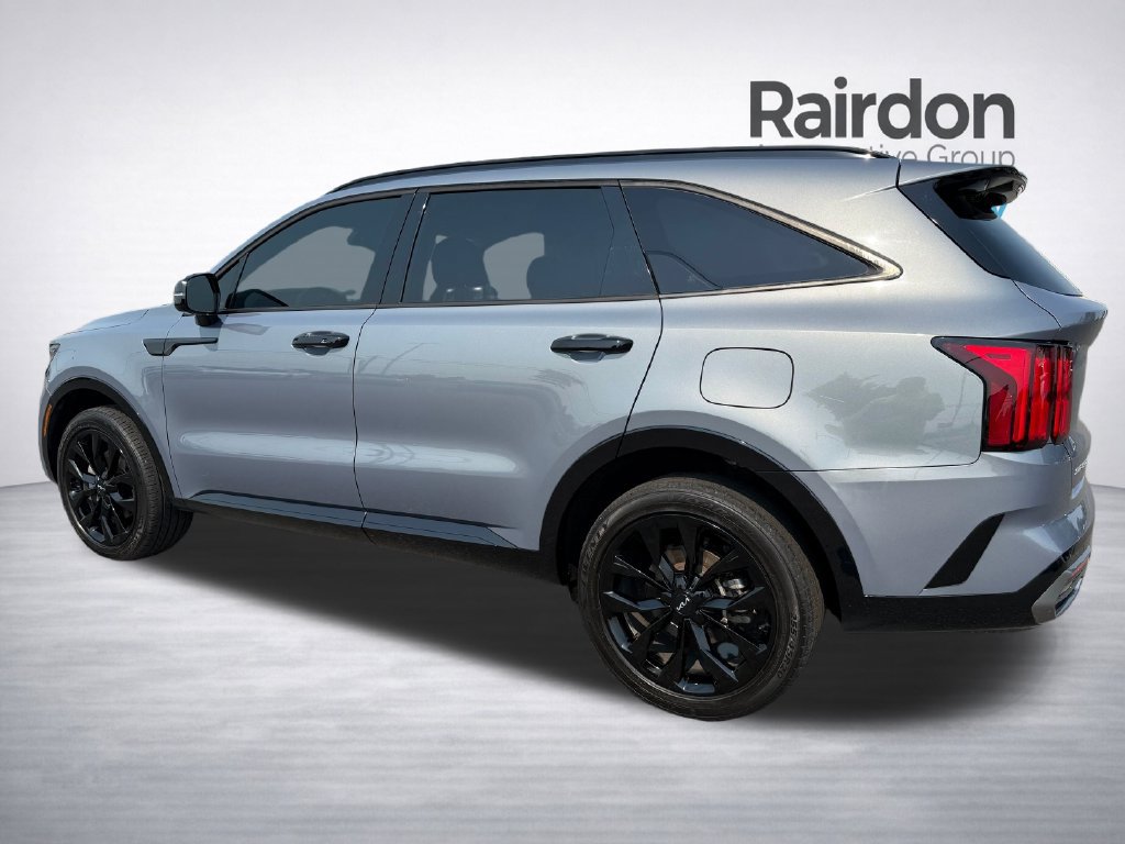 Certified 2023 Kia Sorento SX AWD/4WD image 5
