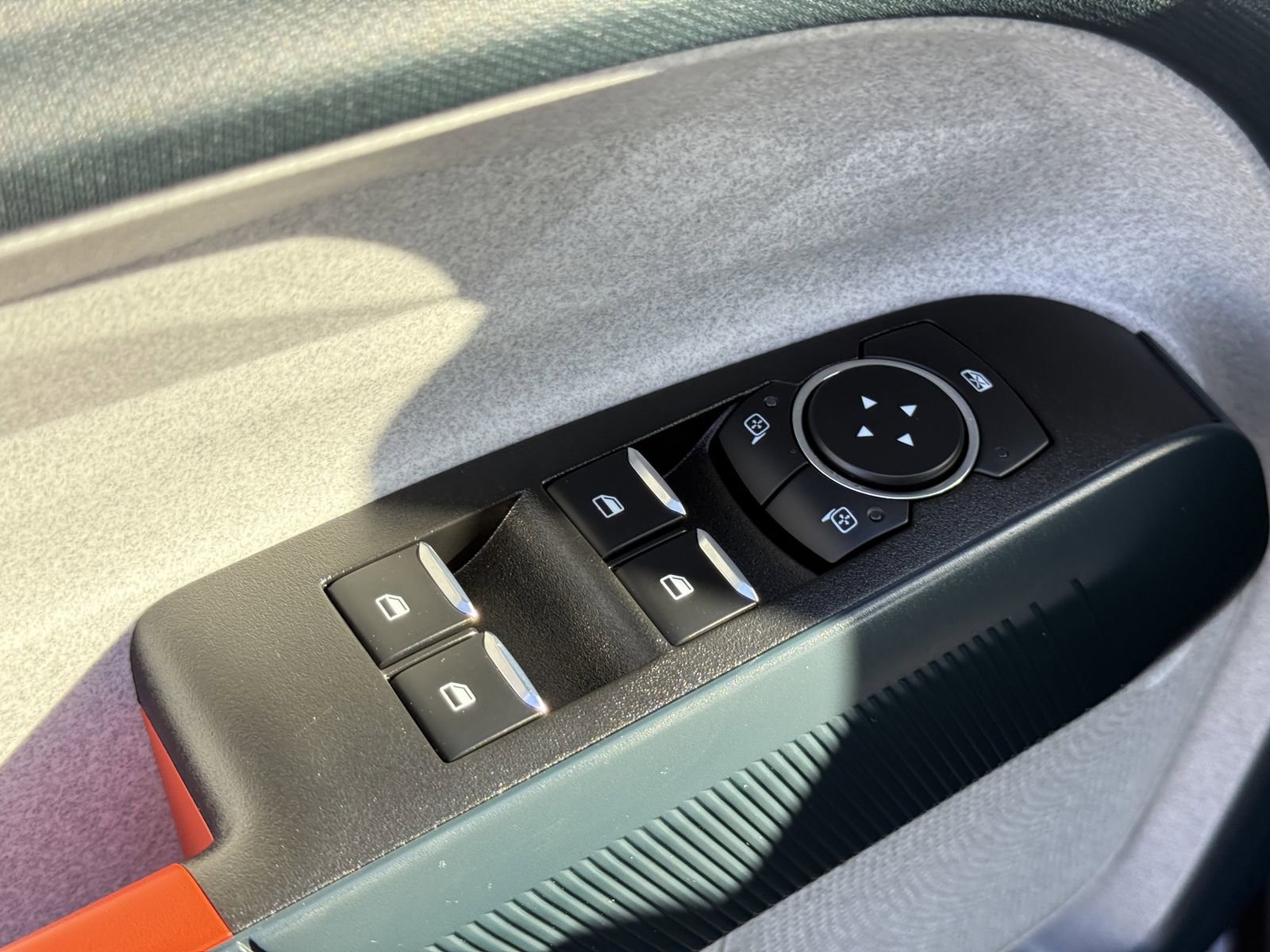 Certified 2024 Ford Maverick XLT image 17