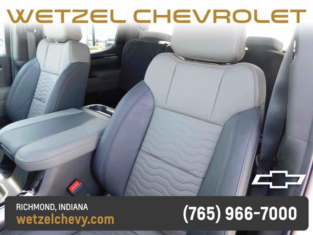 New 2026 Chevrolet Silverado 1500 ZR2 w/ Dark Appearance Package AWD/4WD image 21