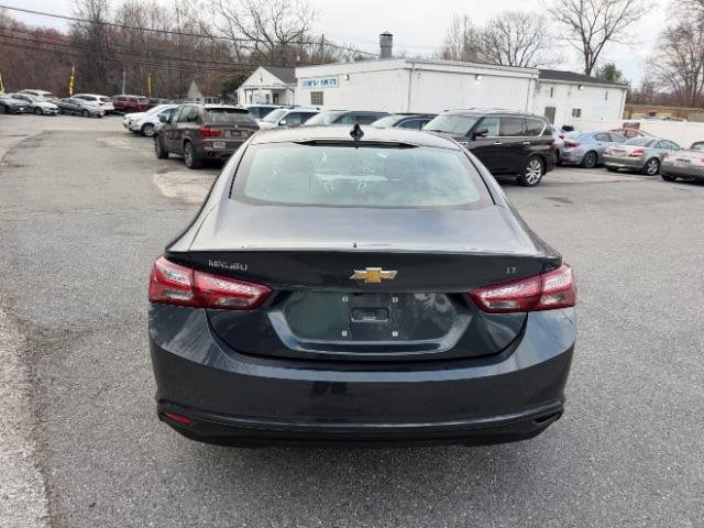Used 2021 Chevrolet Malibu LT image 4