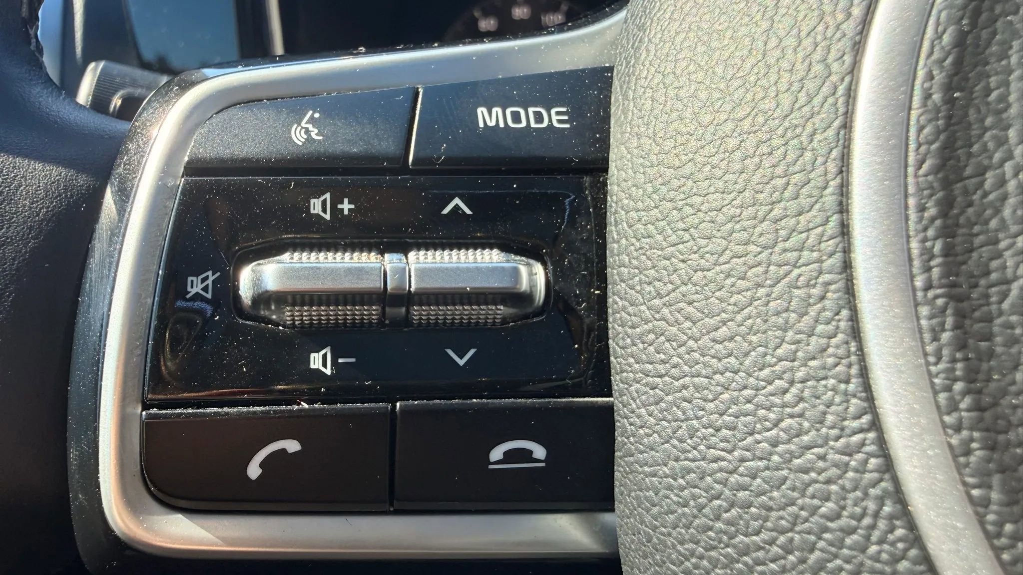 Used 2022 Kia Sorento SX FWD image 22
