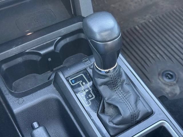 Used 2020 Toyota Tacoma TRD Off-Road w/ TRD Premium Off Road Package AWD/4WD image 22