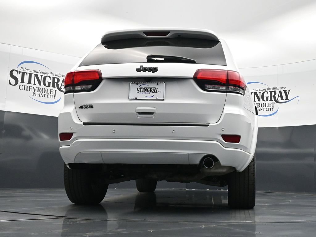 Used 2021 Jeep Grand Cherokee Laredo X image 22