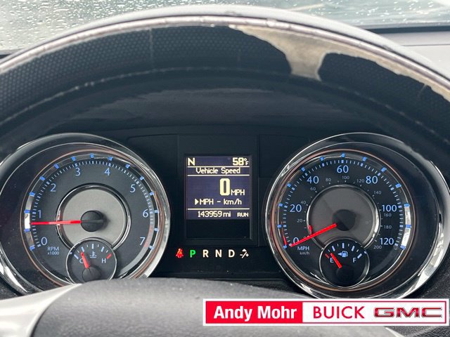 Used 2016 Chrysler Town & Country Touring w/ Driver Convenience Group FWD image 26