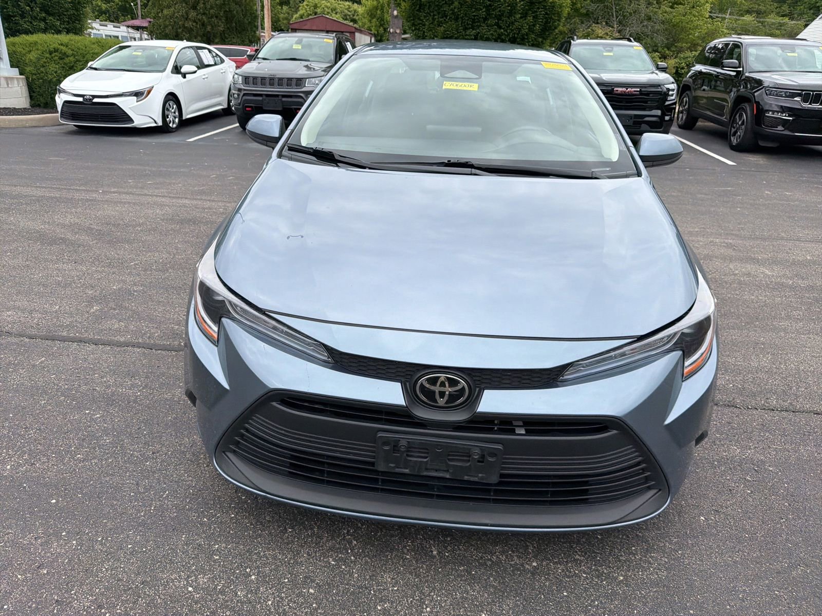 Used 2024 Toyota Corolla LE FWD image 8