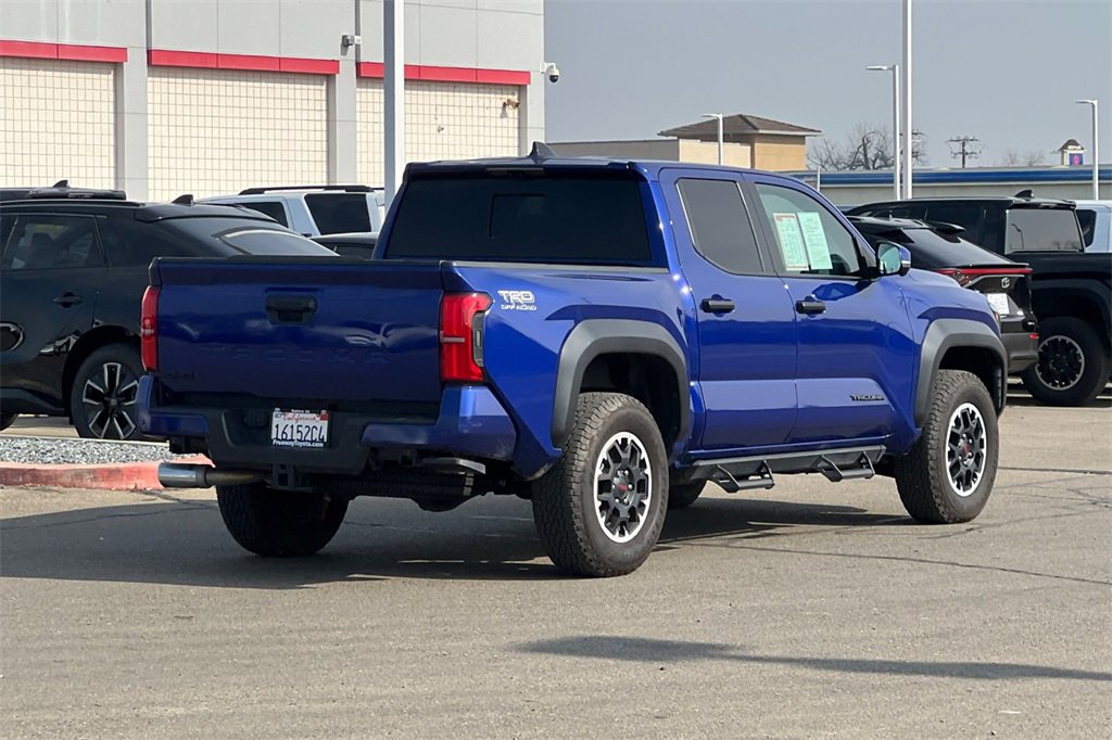 Certified 2024 Toyota Tacoma TRD Off-Road image 5