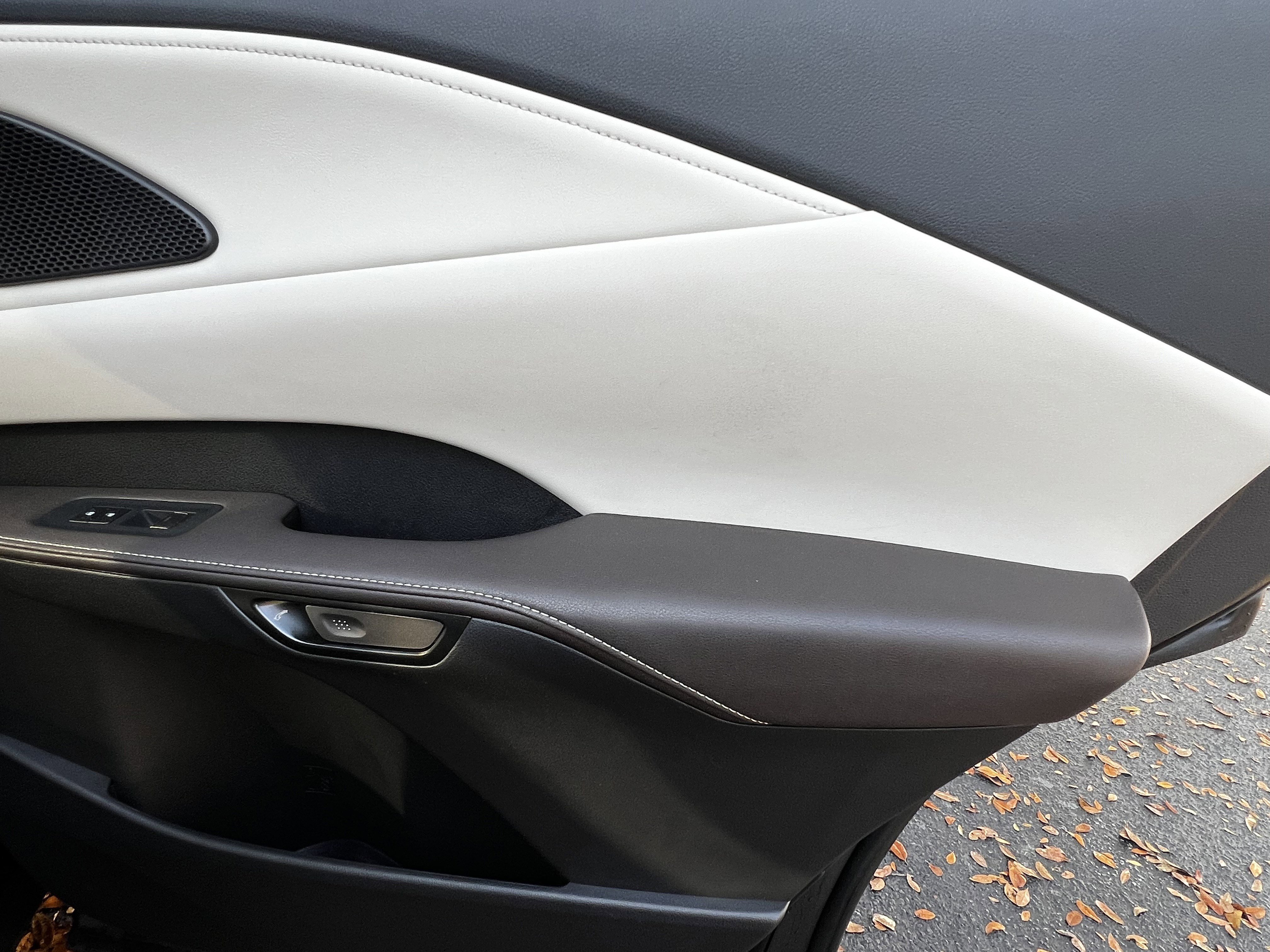 Used 2025 Lexus RX 350 Premium Plus image 38