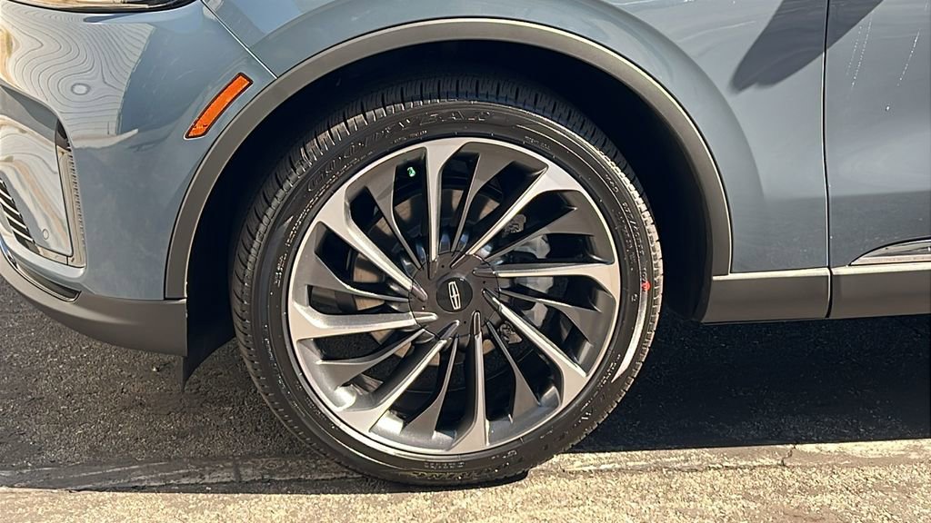 New 2026 Lincoln Aviator Reserve image 6