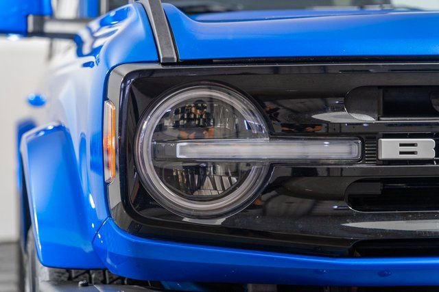 Used 2022 Ford Bronco Outer Banks image 13