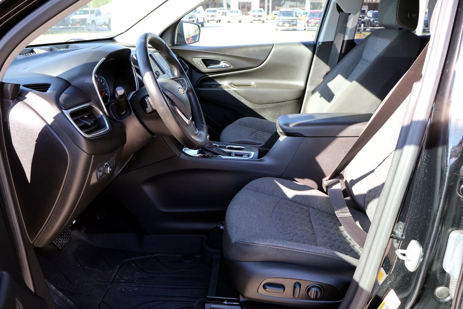 Certified 2023 Chevrolet Equinox LT FWD image 18