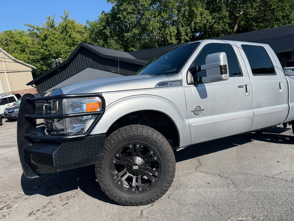 Used 2014 Ford F250 Lariat w/ Lariat Interior Package AWD/4WD image 47